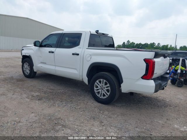 5TFLA5DB3NX001516 Toyota Tundra Sr5