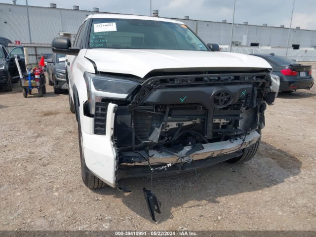5TFLA5DB3NX001516 Toyota Tundra Sr5