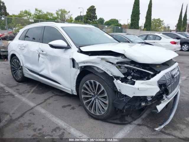 WA1VAAGE0KB006909 Audi E-tron Premium Plus