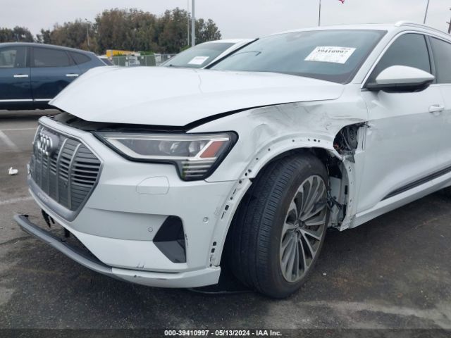 WA1VAAGE0KB006909 Audi E-tron Premium Plus