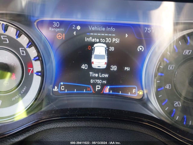 2C3CCAGG1KH662282 Chrysler 300 300s Awd