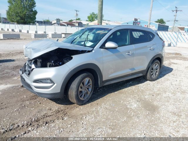 KM8J3CA49JU757144 Hyundai TUCSON SEL