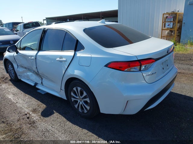 Toyota Corolla Hybrid Le 2022 JTDEAMDE1N3012065 Image 3
