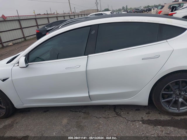 Tesla Model 3 Long Range/mid Range/standard Range/standard Range Plus 2019 5YJ3E1EA0KF407553 Image 14