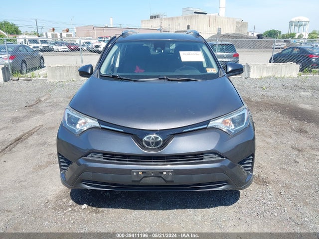 Toyota RAV4 LE 2017 JTMBFREV4HJ150201 Image 12