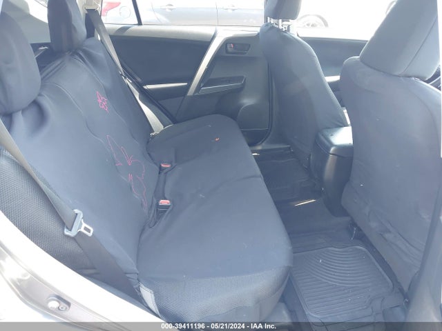 Toyota RAV4 LE 2017 JTMBFREV4HJ150201 Image 8