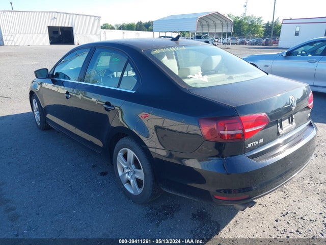 3VWLA7AJ0FM285280 Volkswagen Jetta 2.0l Tdi Se