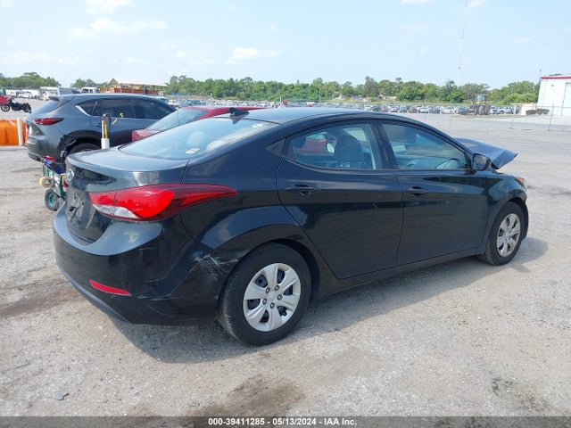 Hyundai ELANTRA SE 2016 5NPDH4AE2GH772671 Image 4