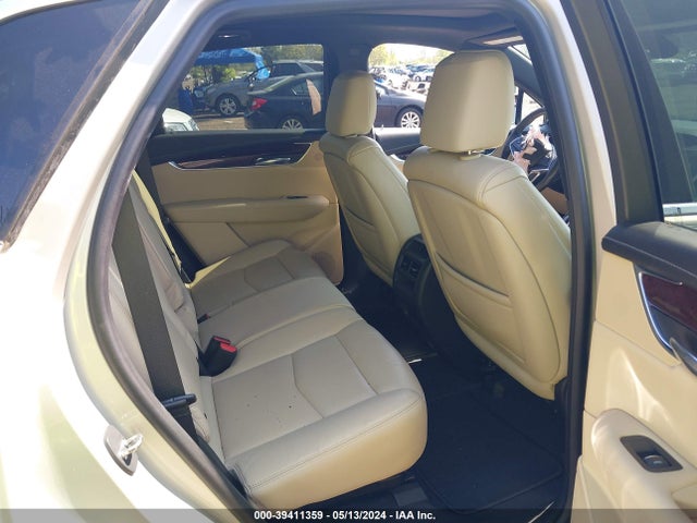 1GYKNBRS6HZ163084 Cadillac XT5 LUXURY