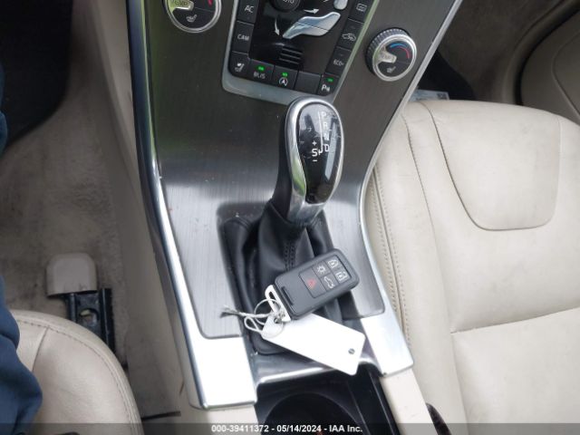 YV440MDKXF2738015 Volvo Xc60 T5 Premier