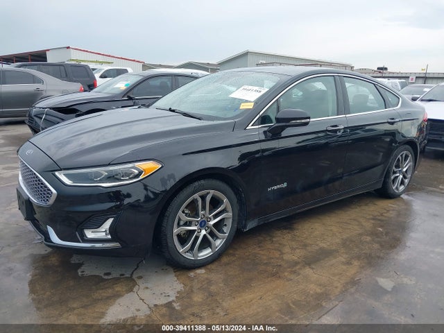 Ford Fusion Hybrid Titanium 2019 3FA6P0RU3KR241829 Image 2