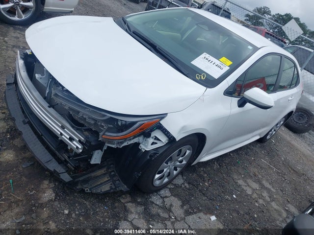 Toyota COROLLA LE 2023 JTDB4MEE1PJ004037 Image 2