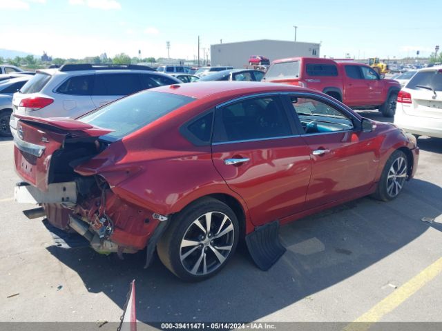 1N4BL3AP4EC123275 Nissan Altima 3.5 Sl