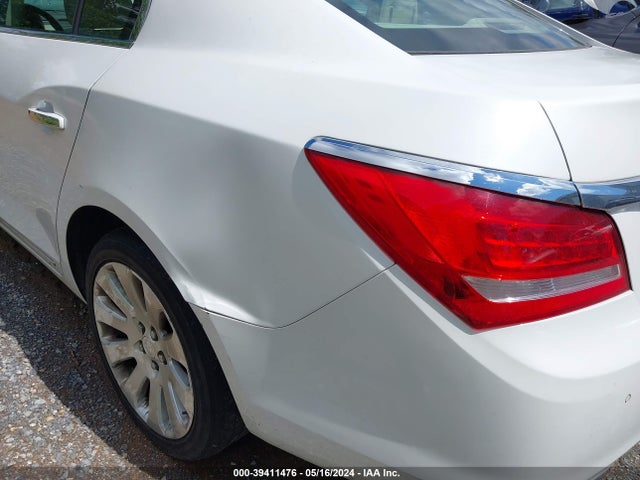 Buick Lacrosse Leather 2015 1G4GC5G39FF139581 Image 12