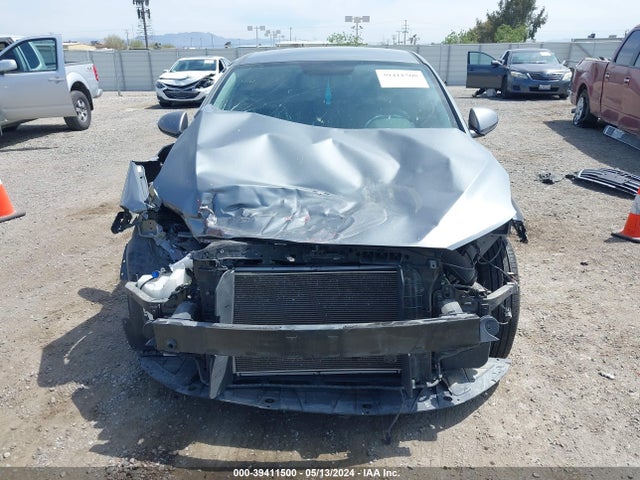 Hyundai ELANTRA SE 2018 KMHD74LF2JU449920 Image 12
