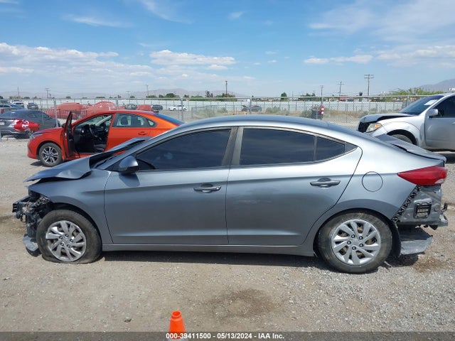 Hyundai ELANTRA SE 2018 KMHD74LF2JU449920 Image 14