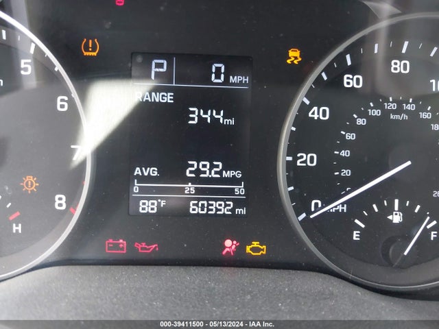 Hyundai ELANTRA SE 2018 KMHD74LF2JU449920 Image 15
