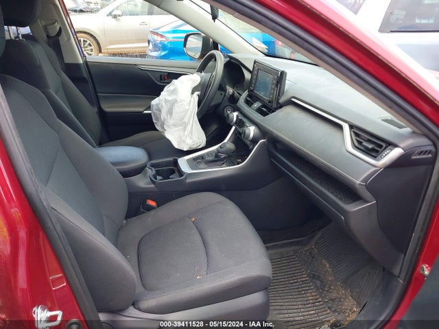 Toyota RAV4 LE 2019 JTMG1RFV5KD009470 Image 5