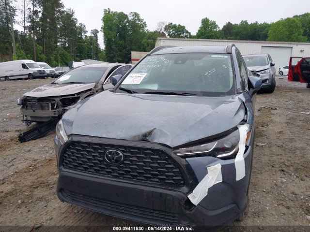 Toyota Corolla Cross Le 2022 7MUCAAAG4NV023710 Image 12
