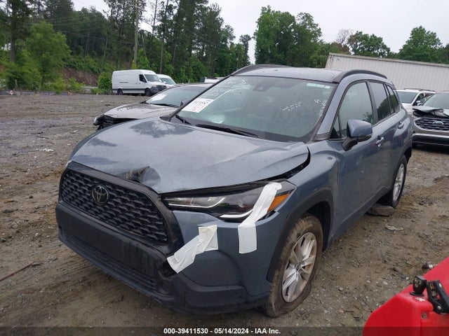 Toyota Corolla Cross Le 2022 7MUCAAAG4NV023710 Image 2