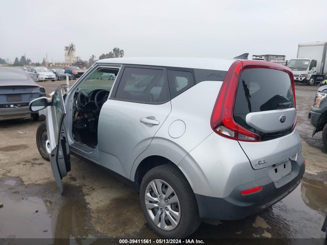 KIA SOUL LX 2021 KNDJ23AU8M7739387 Image 3