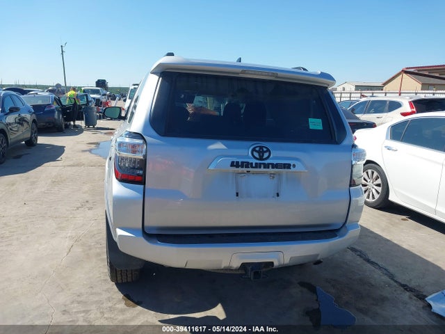 Toyota 4RUNNER SR5 2021 JTEEU5JR4M5237227 Image 17