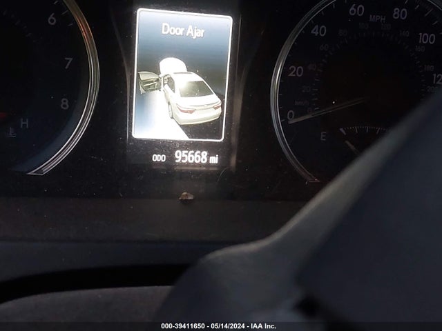Toyota CAMRY XLE 2016 4T1BF1FKXGU520355 Image 16
