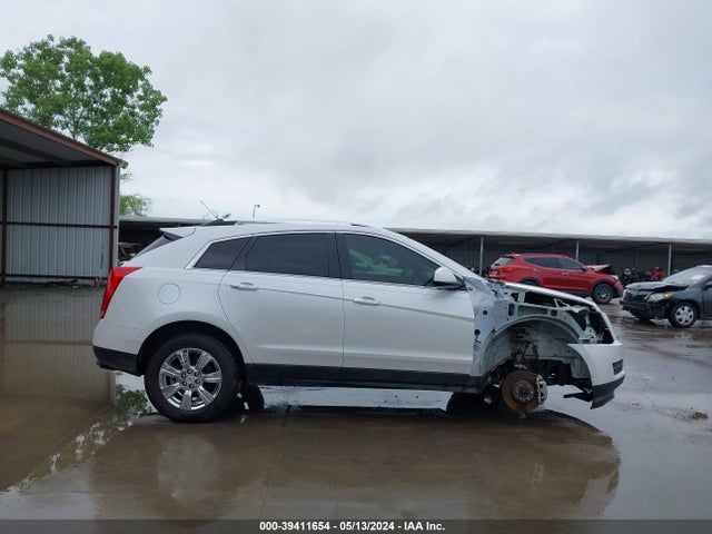 3GYFNBE36FS599136 Cadillac Srx Luxury Collection