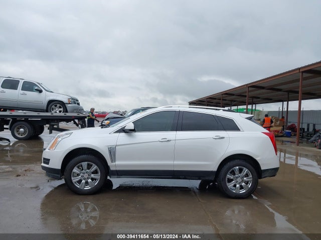 3GYFNBE36FS599136 Cadillac Srx Luxury Collection