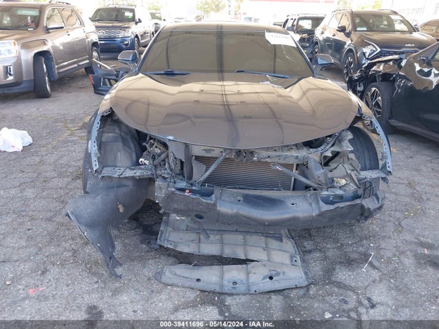 Chevrolet Camaro 1lt 2018 1G1FB1RS7J0139695 Image 13