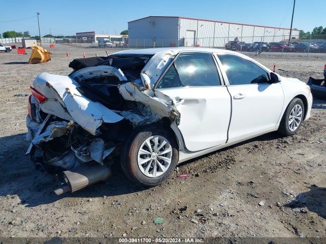 Toyota CAMRY LE 2015 4T1BF1FK5FU009697 Image 4