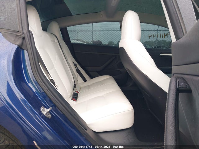 Tesla Model 3 Rear-wheel Drive 2023 5YJ3E1EA3PF471738 Image 8