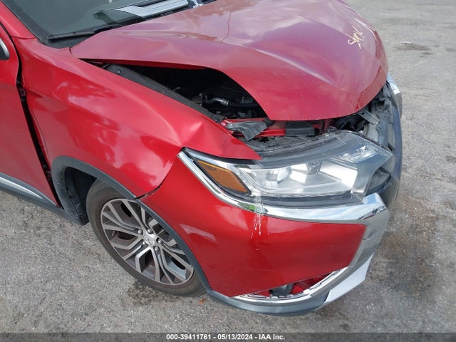 JA4AD2A36JZ051233 Mitsubishi Outlander Es