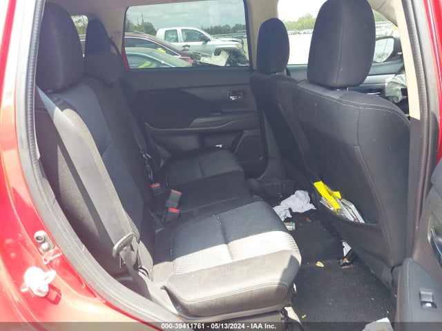 JA4AD2A36JZ051233 Mitsubishi Outlander Es
