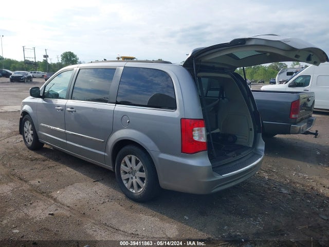 2C4RC1BG5GR173737 Chrysler Town & Country Touring