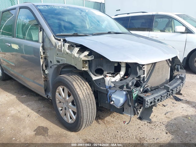 2C4RC1BG5GR173737 Chrysler Town & Country Touring