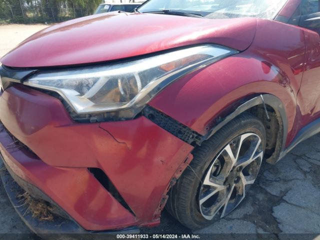 NMTKHMBX1JR032844 Toyota C-hr Xle Premium
