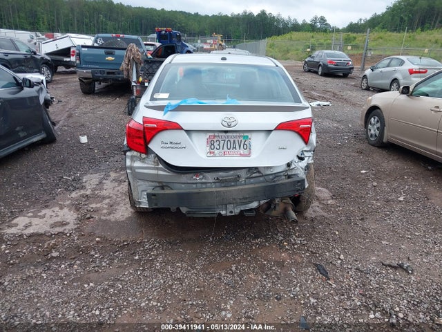 Toyota COROLLA SE 2017 5YFBURHE6HP723628 Image 17