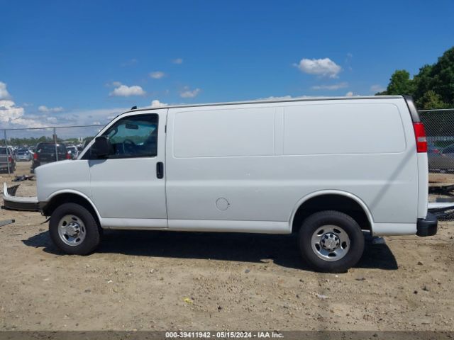 1GCWGAFP8K1315965 Chevrolet Express 2500 Work Van