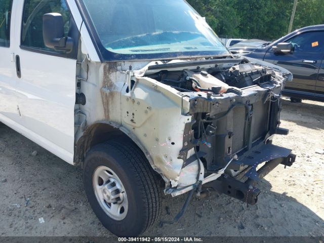 1GCWGAFP8K1315965 Chevrolet Express 2500 Work Van