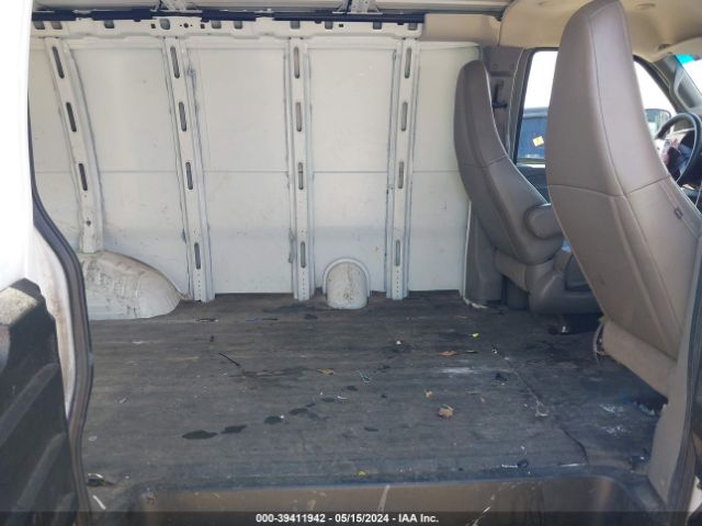 1GCWGAFP8K1315965 Chevrolet Express 2500 Work Van