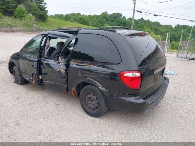 2006 CHRYSLER TOWN & COUNTRY 2A4GP44R06R604215 Photo 2