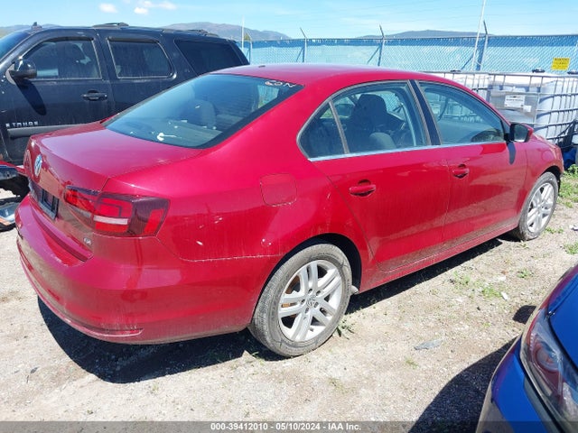 3VW2B7AJ5HM229864 Volkswagen Jetta 1.4t S