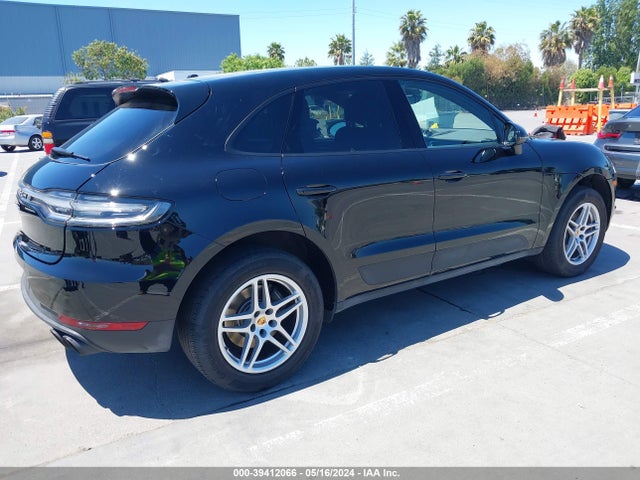 2021 PORSCHE MACAN WP1AA2A59MLB12306 Photo 3