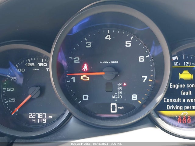 2021 PORSCHE MACAN WP1AA2A59MLB12306 Photo 6