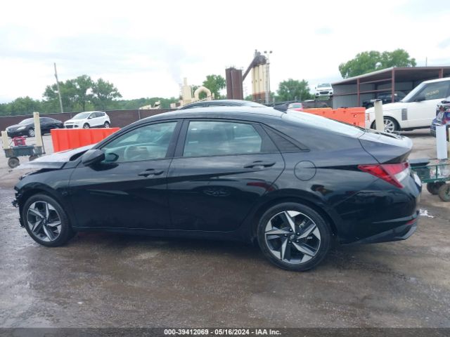 5NPLS4AG5PH117693 Hyundai ELANTRA SEL