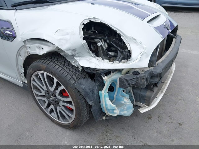 2017 MINI CONVERTIBLE WMWWH9C55H3A78086 Photo 5