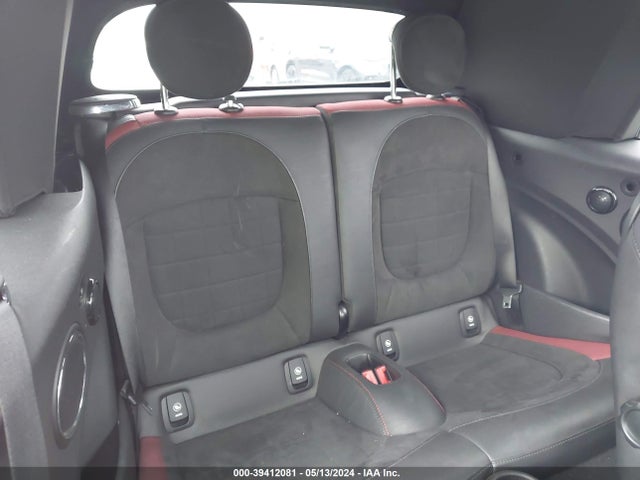 2017 MINI CONVERTIBLE WMWWH9C55H3A78086 Photo 7