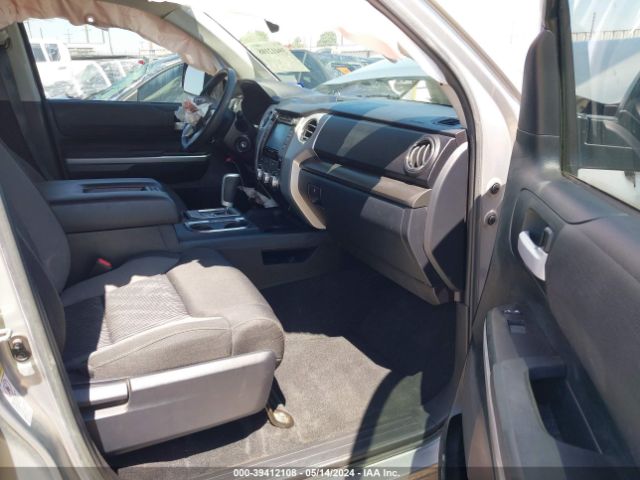 5TFEM5F18HX111325 Toyota Tundra Sr5 4.6l V8