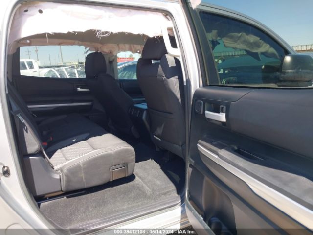 5TFEM5F18HX111325 Toyota Tundra Sr5 4.6l V8
